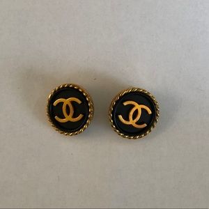 AUTHENTIC CHANEL  CC  EARRINGS VINTAGE